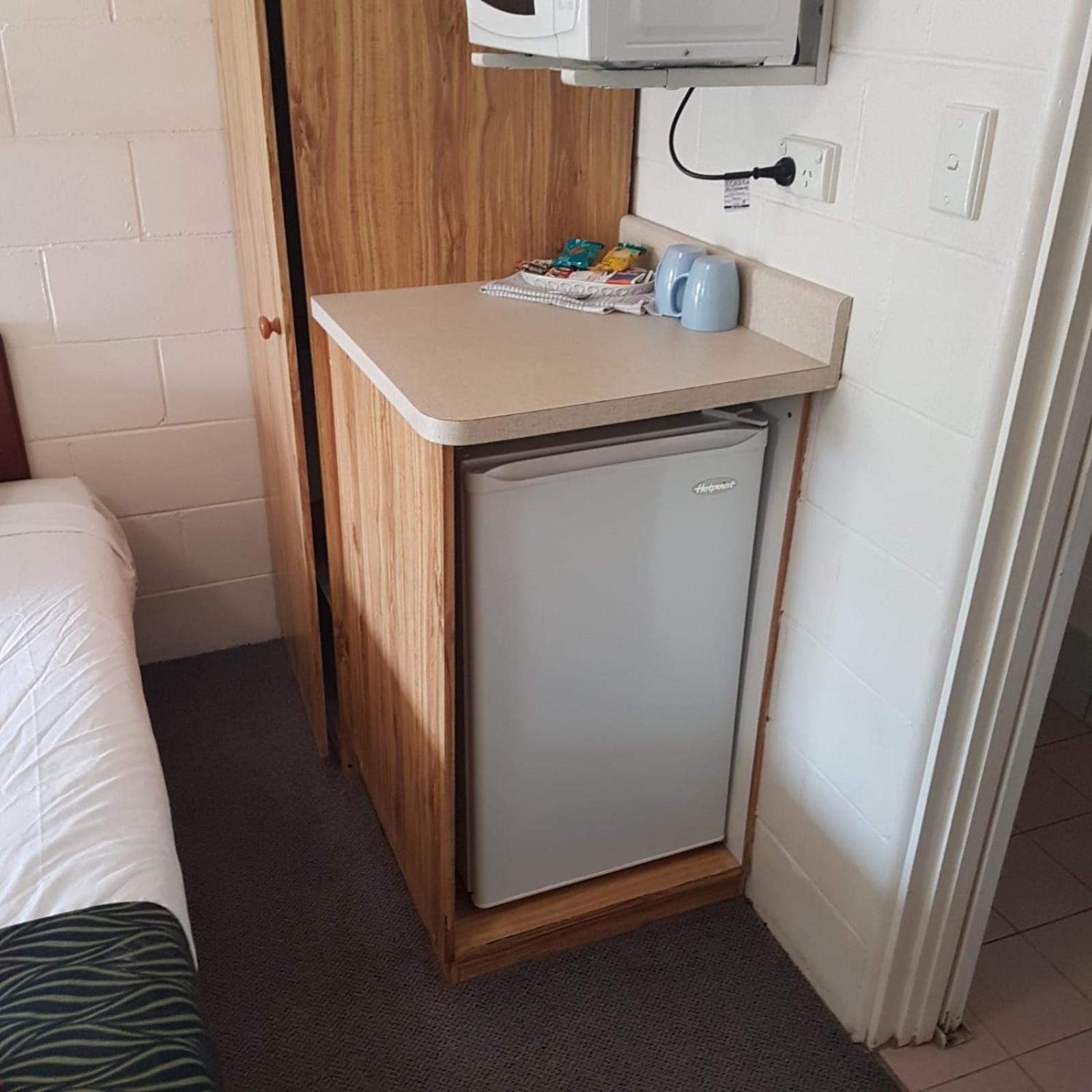 Golden Peak Motel Peakhill Peak Hill Esterno foto