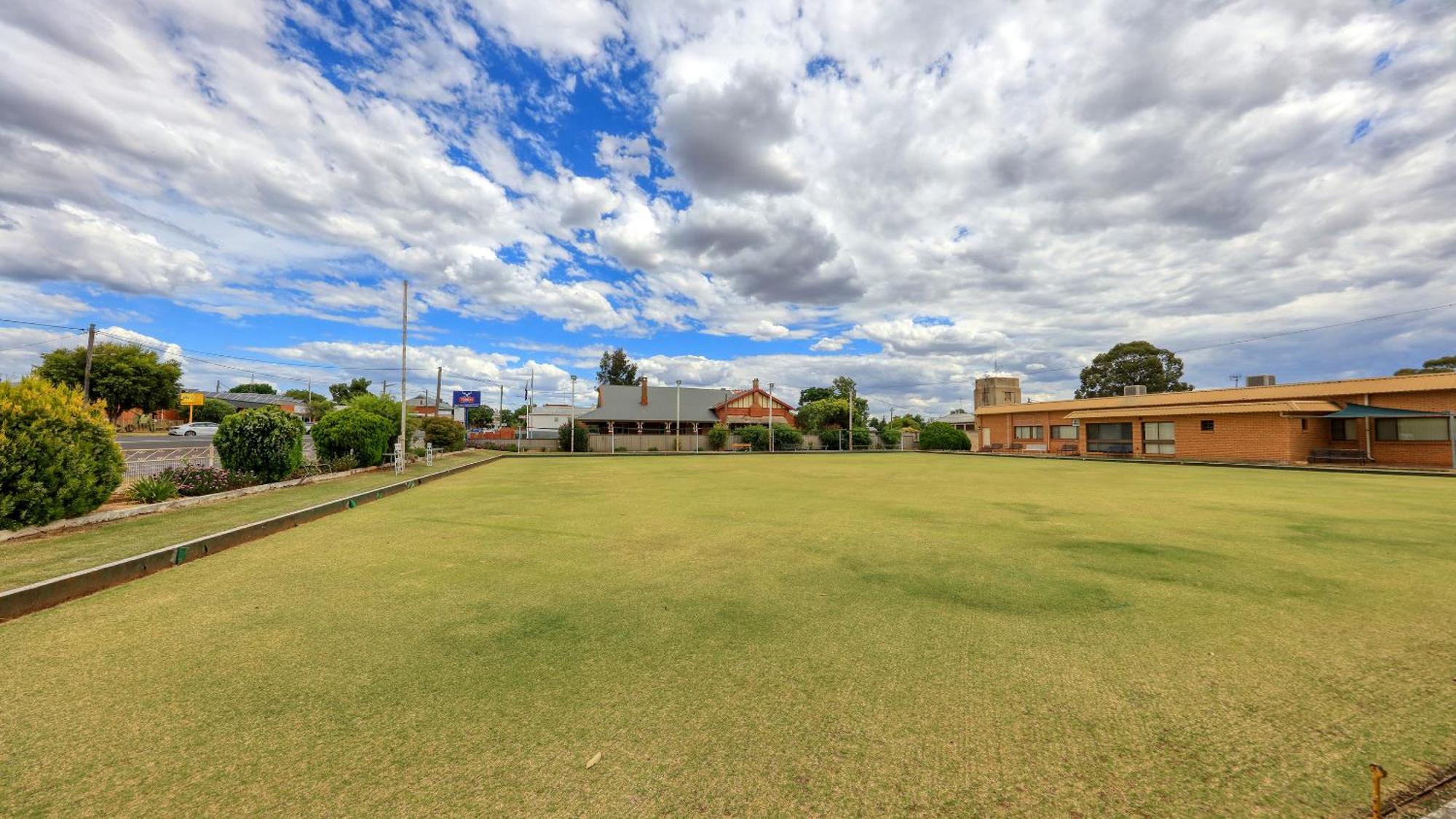 Golden Peak Motel Peakhill Peak Hill Esterno foto
