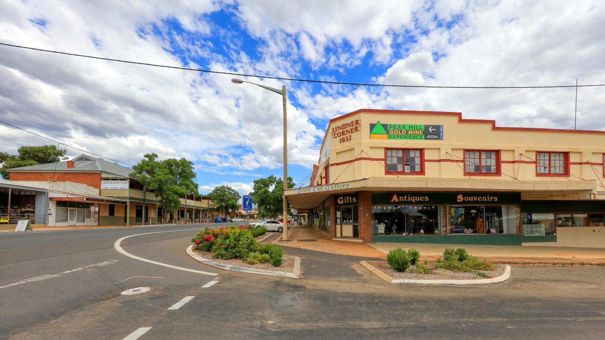Golden Peak Motel Peakhill Peak Hill Esterno foto